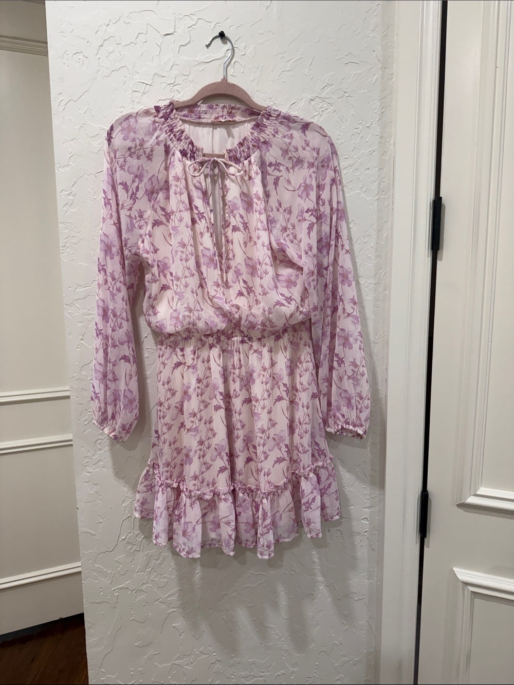 Gianni Bini Pink Floral Long-Sleeve Tie-Neck Dress